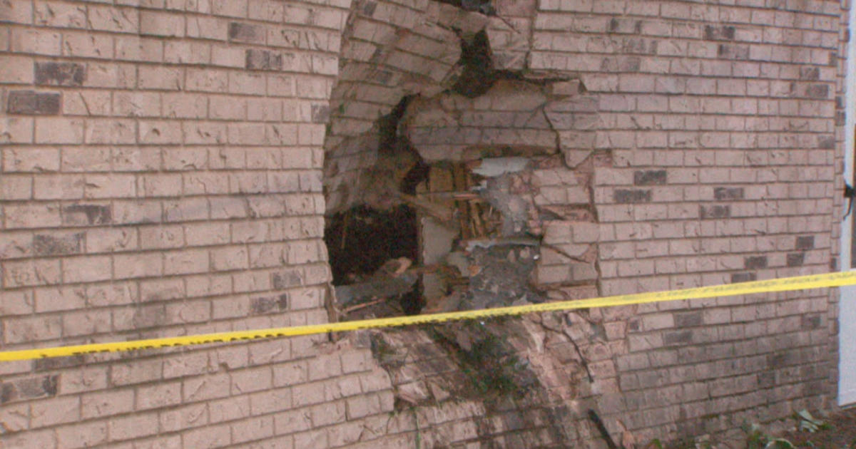 Car crashes through storefront in Saugus