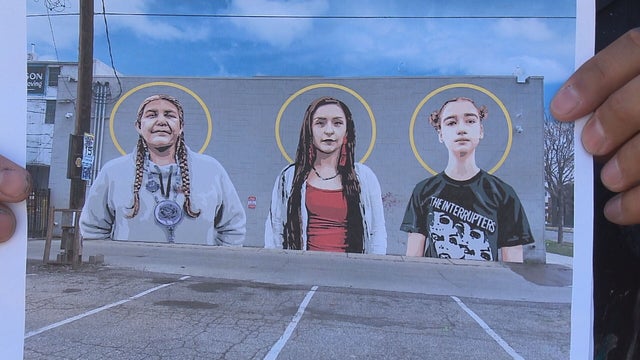 NATIVE AMERICAN MURAL eb raw 01 concatenated 113430_frame_47502 