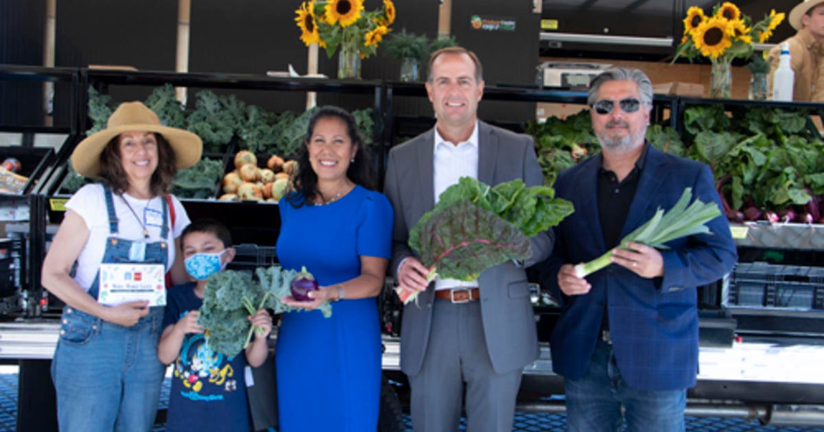 The Center for Land-Based Learning new Mobile Farmers Market Launch