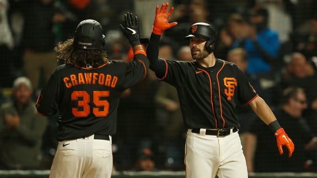 brandon-crawford-curt-casali-giants-1.jpg 