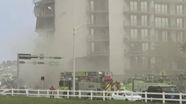 cbsn-fusion-rescue-efforts-continue-in-fla-building-collapse-thumbnail-743221-640x360.jpg 