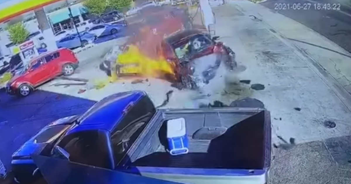 WATCH Car Slams Into Gas Pump, Causes Fire In Ceres CBS Sacramento