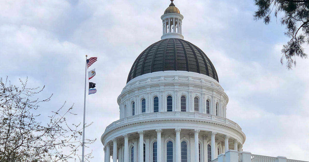 Visitors allowed back into California State Capitol after