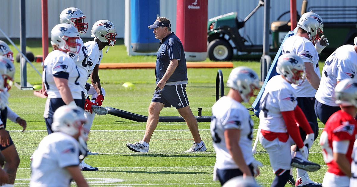 Patriots host in-stadium practice for season ticket holders