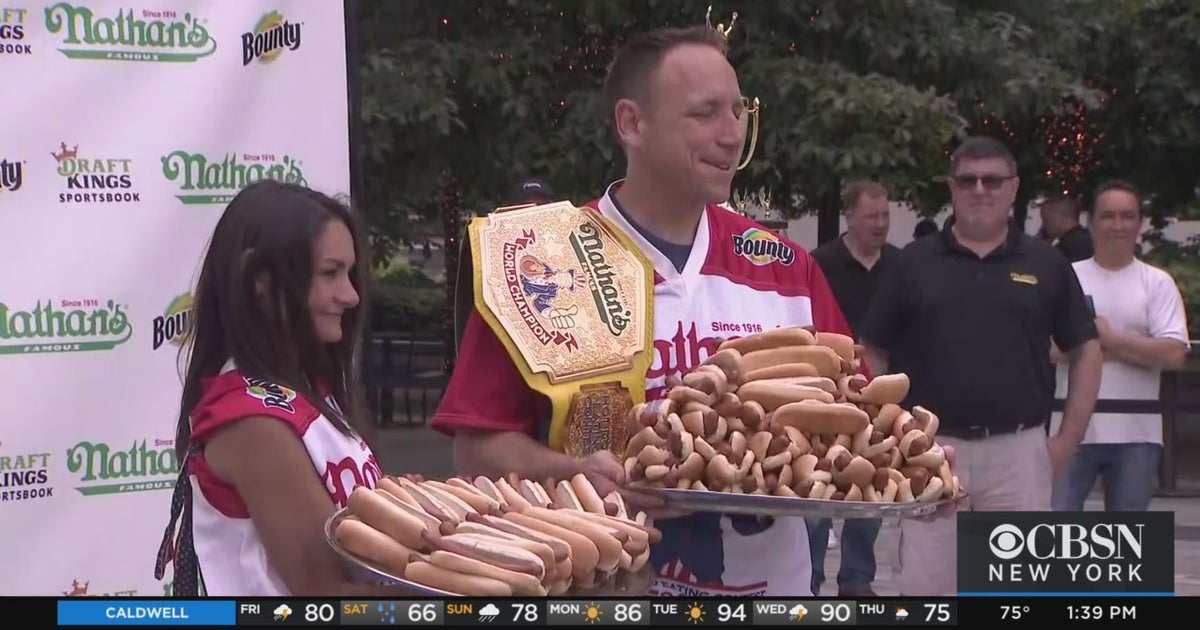 2021 Nathan's Famous Hot Dog Eating Contest Competitors Weigh In At ...