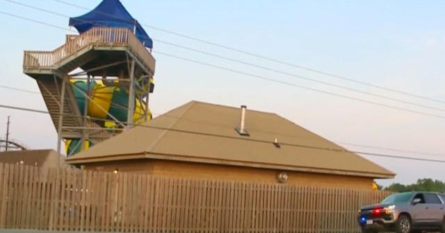 1 dead after raft overturns at Iowa amusement park CBS News(01)
