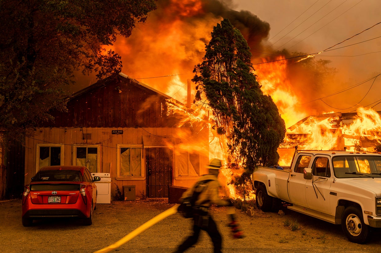 APTOPIX California Wildfires 