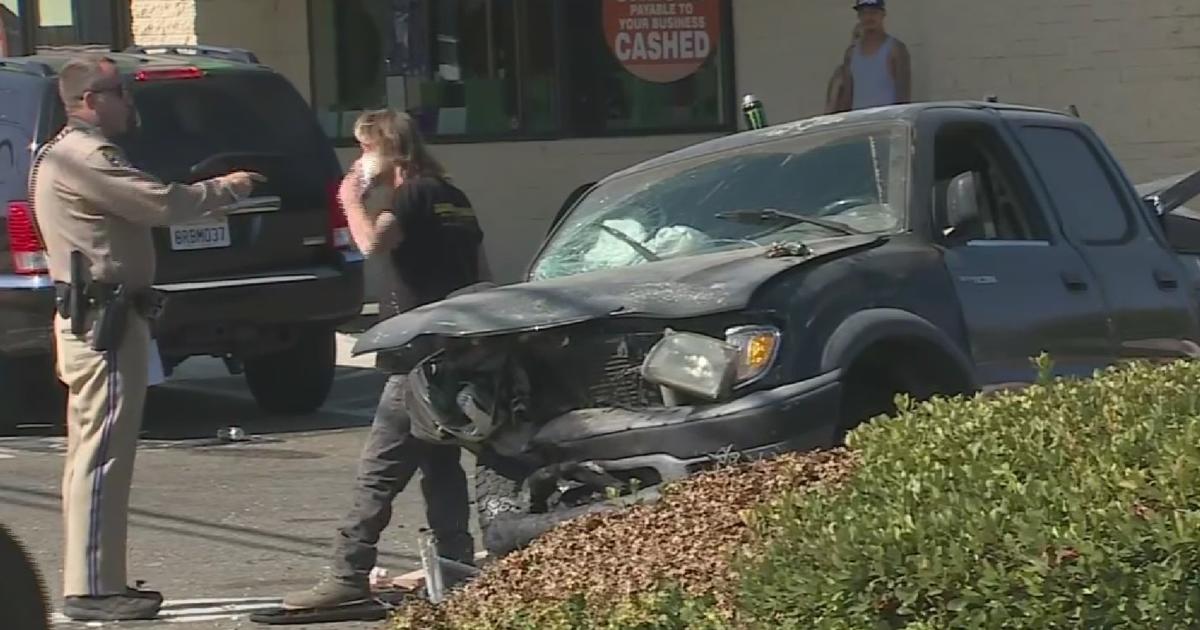 2 Taken To Hospital After 4-Car Crash In Arden Arcade - CBS Sacramento