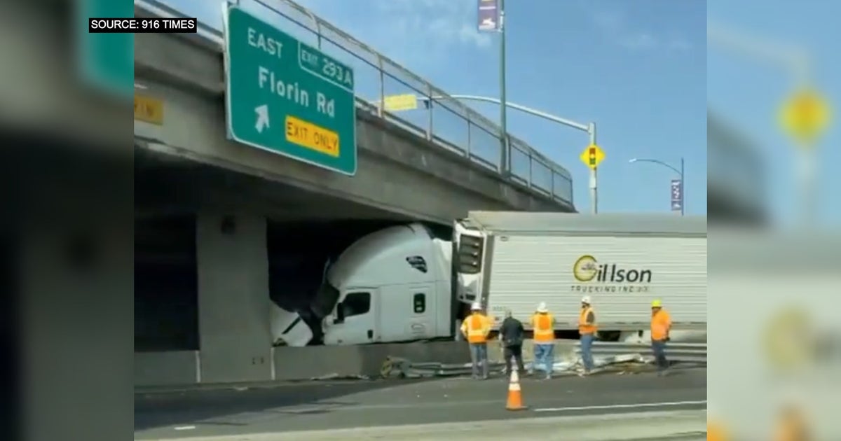 Big Rig Ends Up Wedged Under Highway 99 Overpass In South Sacramento ...