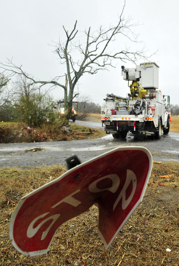 Deadly Tornadoes Hit Northeast Alabama 