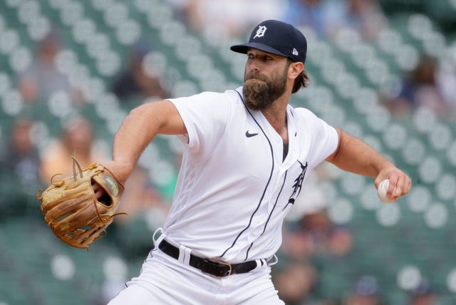 Cleveland Indians v Detroit Tigers 