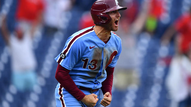 Phillies beat Nationals 11-8