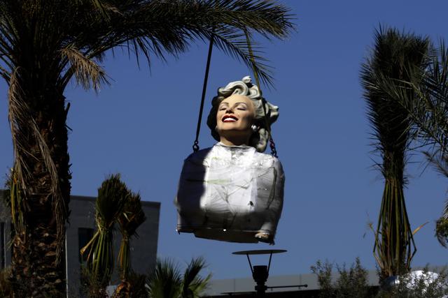 Marilyn Monroe 'Forever Marilyn' statue in Palm Springs