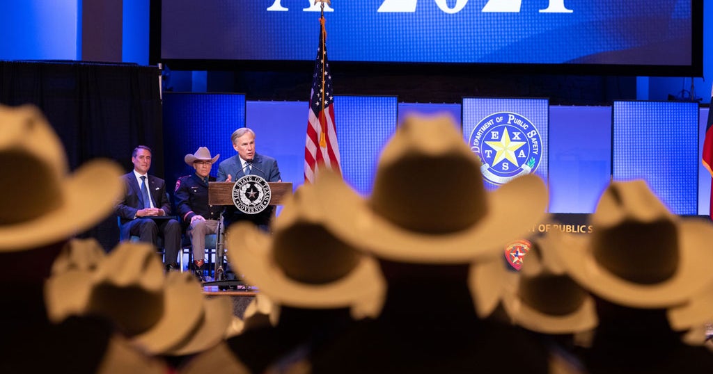 Gov. Abbott Largest Graduating Class In Texas DPS History