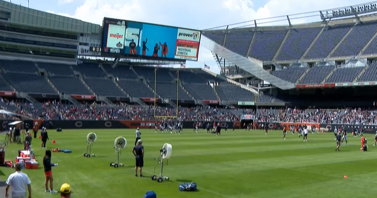 Report: Fans will be allowed back at Bears training camp this year