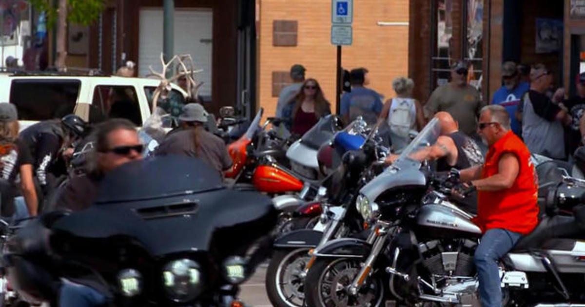 Sturgis Motorcycle Rally Sparks Fears Of Super Spreader Event Cbs News 