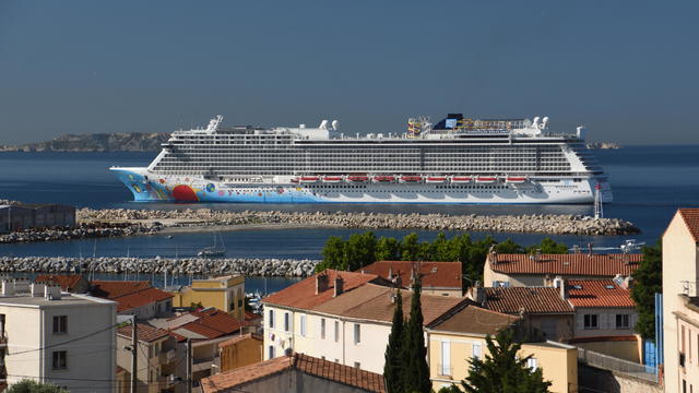 An overview of the Norwegian Breakaway cruise ship in 