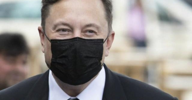 Маск видео 27 августа. May Musk.