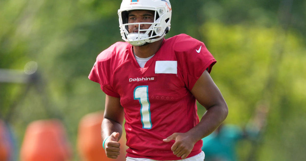 Tua Tagovailoa feels 'extremely comfortable' in Dolphins' offense, Pro  Football Talk