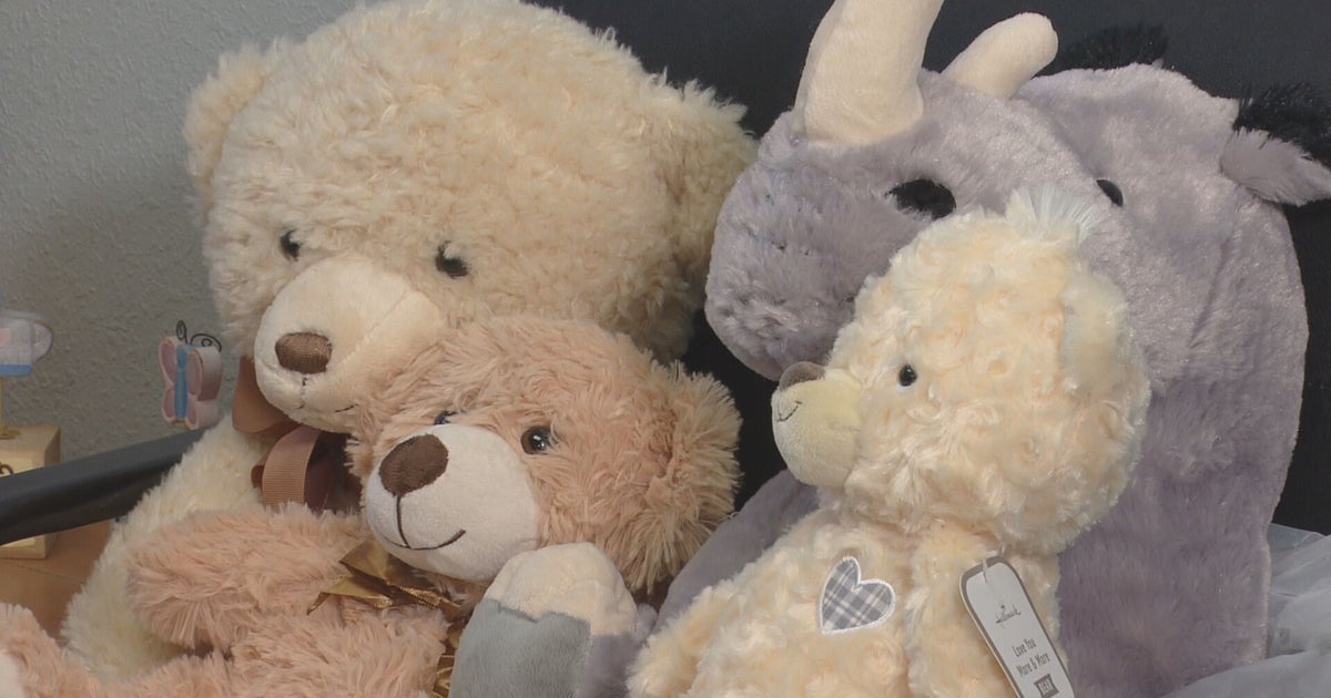Teddy bears collected in Hollywood boy’s memory donated to initial responders