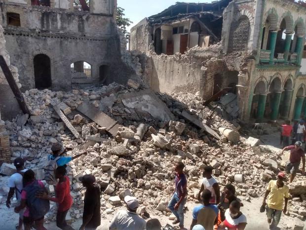 Powerful 7.2 magnitude earthquake jolts Haiti 