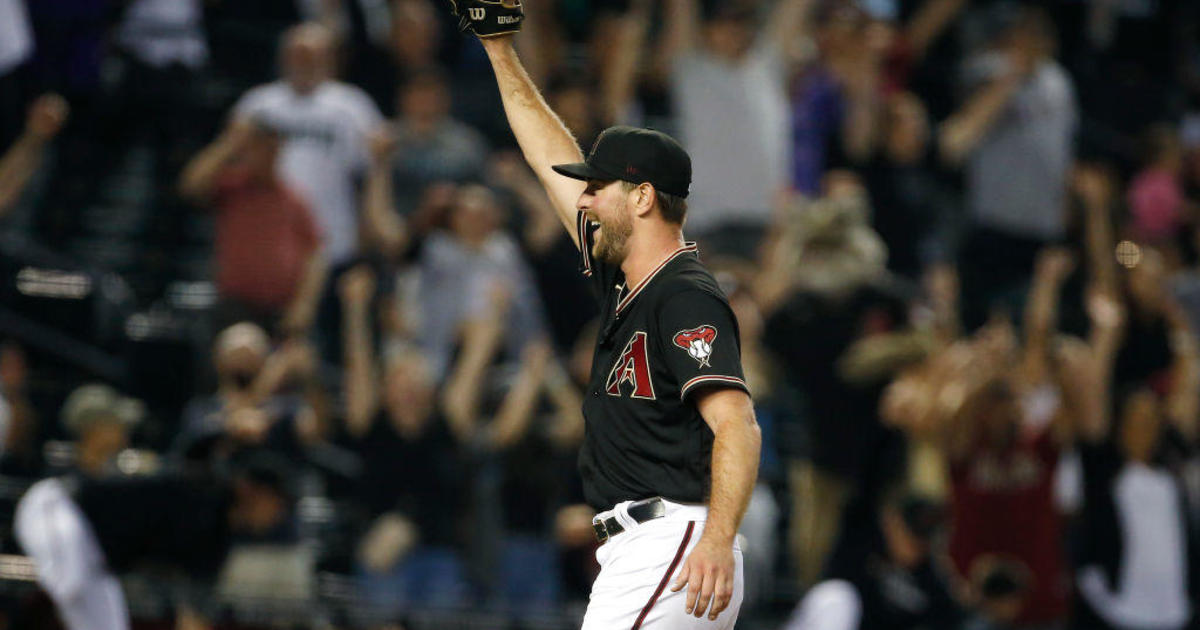 09 MAY 2015: Arizona Diamondbacks left fielder David Peralta