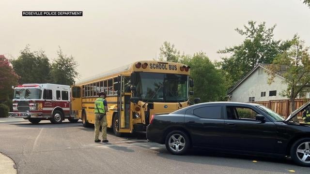 SCHOOL-BUS-CRASH-ROSEVILLE.jpg 