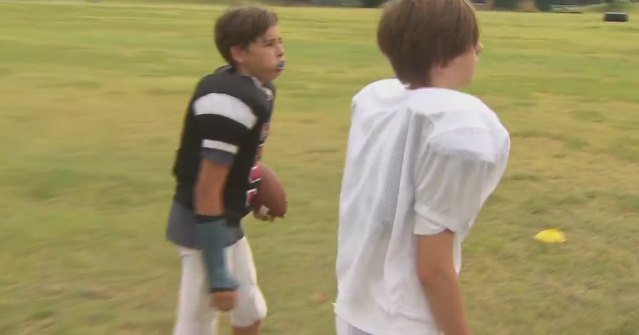 Football Helmet Shortage Could Sideline Some North Texas Kids CBS Texas