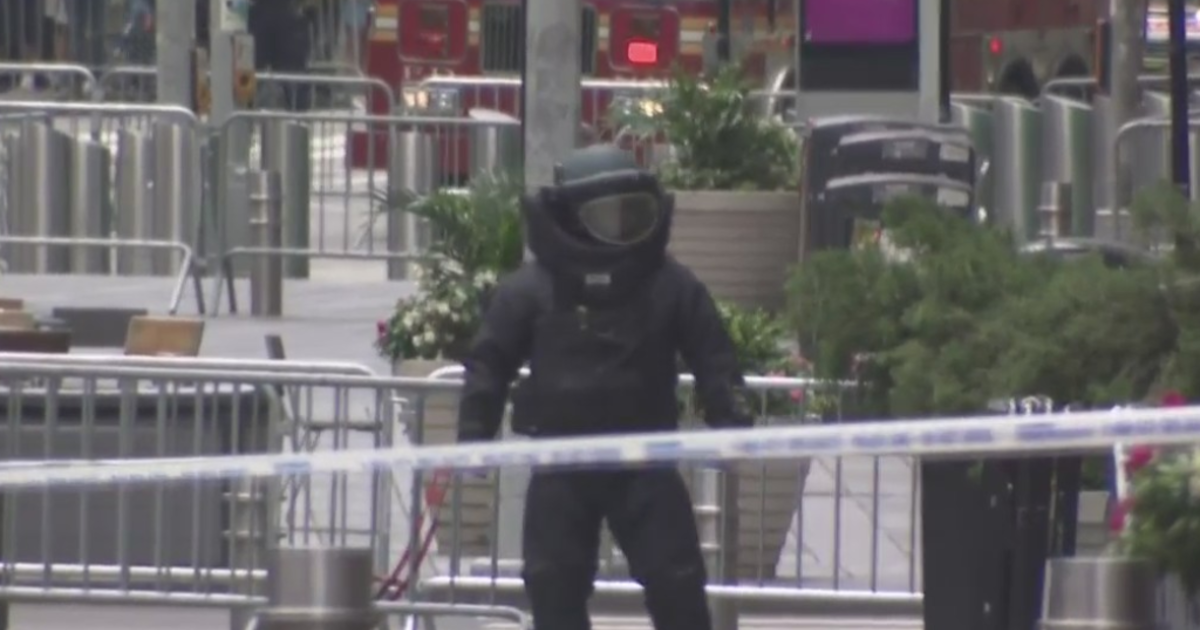 time square suspicious package