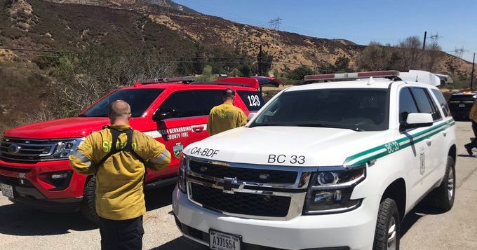 Roadside Fire Scorches San Bernardino; Evacuations Lifted - CBS Los Angeles