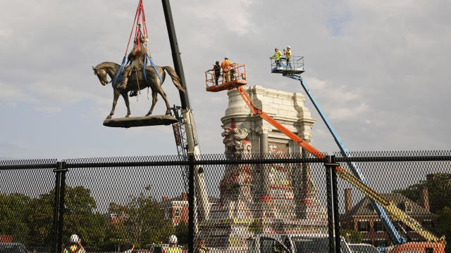 Richmond, Virginia Removes Statue Of Confederate General Robert E. Lee 