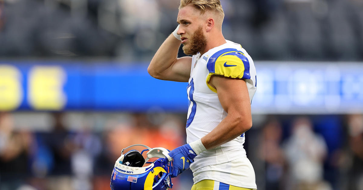 INGLEWOOD, CA - SEPTEMBER 12: Cooper Kupp #10 of the Rams during an NFL game  between the Chicago Bears and the Los Angeles Rams on September 12, 2021,  at SoFi Stadium in