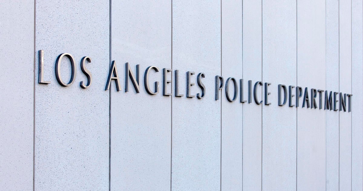 LAPD employees sue city over vaccine and mask mandates - CBS News