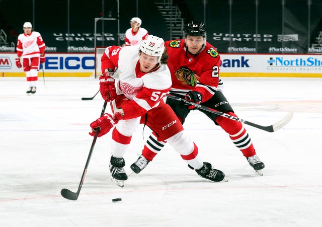 Detroit Red Wings v Chicago Blackhawks