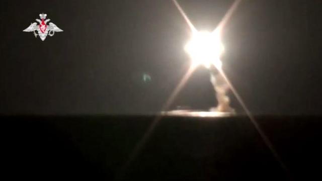 russia-tsirkon-hypersonic-missile-sub-launch.jpg 