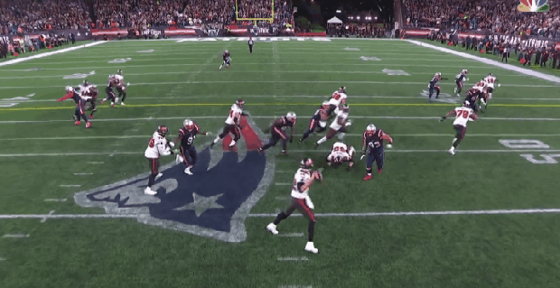 Tom Brady screen pass 