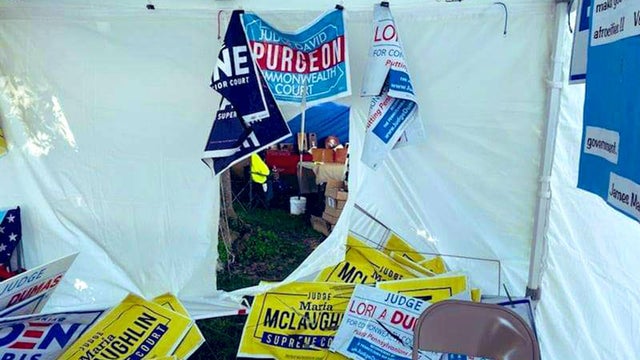 butler-co-dems-tent.jpg 