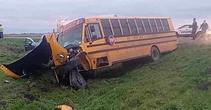 4 School Kids Taken To Hospital After Clay County Bus Crash - CBS Minnesota