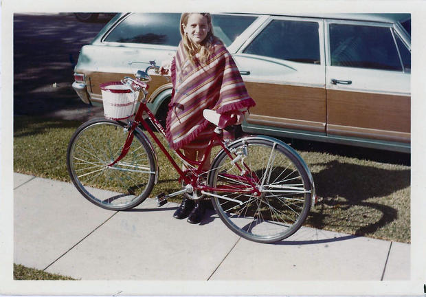 05-linda-with-her-bike-cindy-borgeson.jpg 
