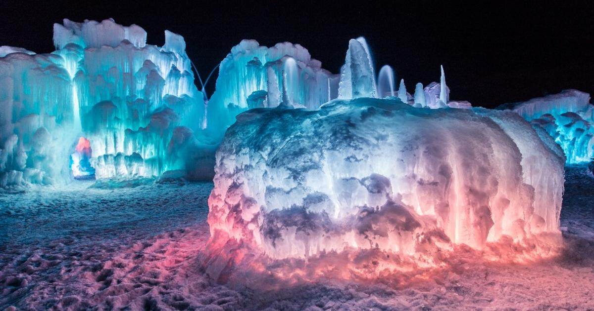 NH Ice Castles with new "Polar Pub" announces latest opening day ever