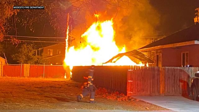 MODESTO-GARAGE-FIRE.jpg 