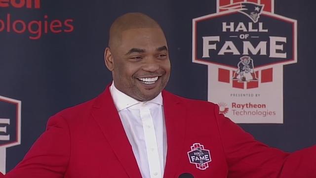 Richard-Seymour-Pats-HOF.jpg 