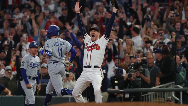 Championship Series - Los Angeles Dodgers v Atlanta Braves - Game Six 