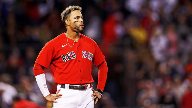 Boston Red Sox's Xander Bogaerts doesn't want to switch positions, but  willing to talk new deal before looming opt-out: 'I'm a shortstop, man' 