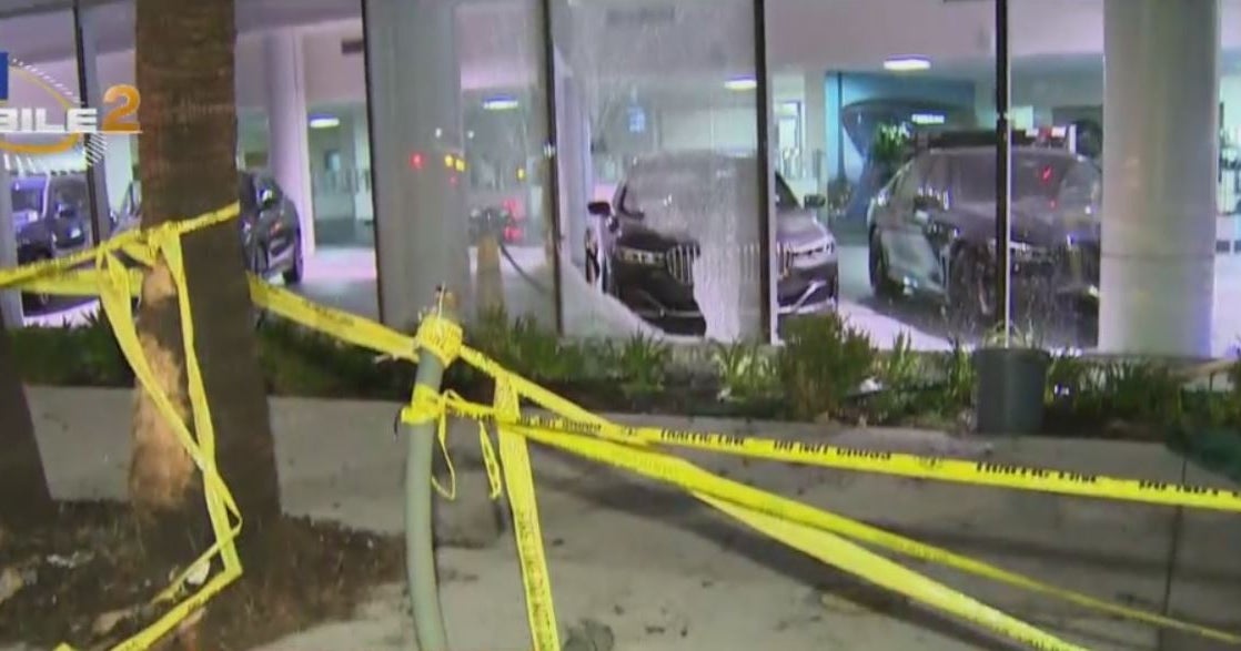 Driver Slams Into BMW Dealership In Hancock Park CBS Los Angeles