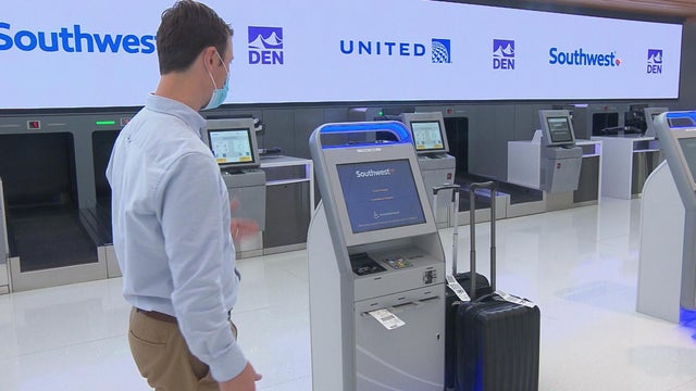 New-Kiosks-at-DIA.jpg 