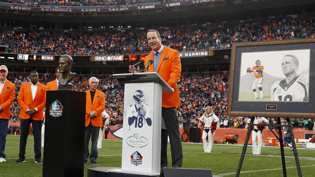 Peyton Manning Inducted Into Denver Broncos Ring Of Fame 