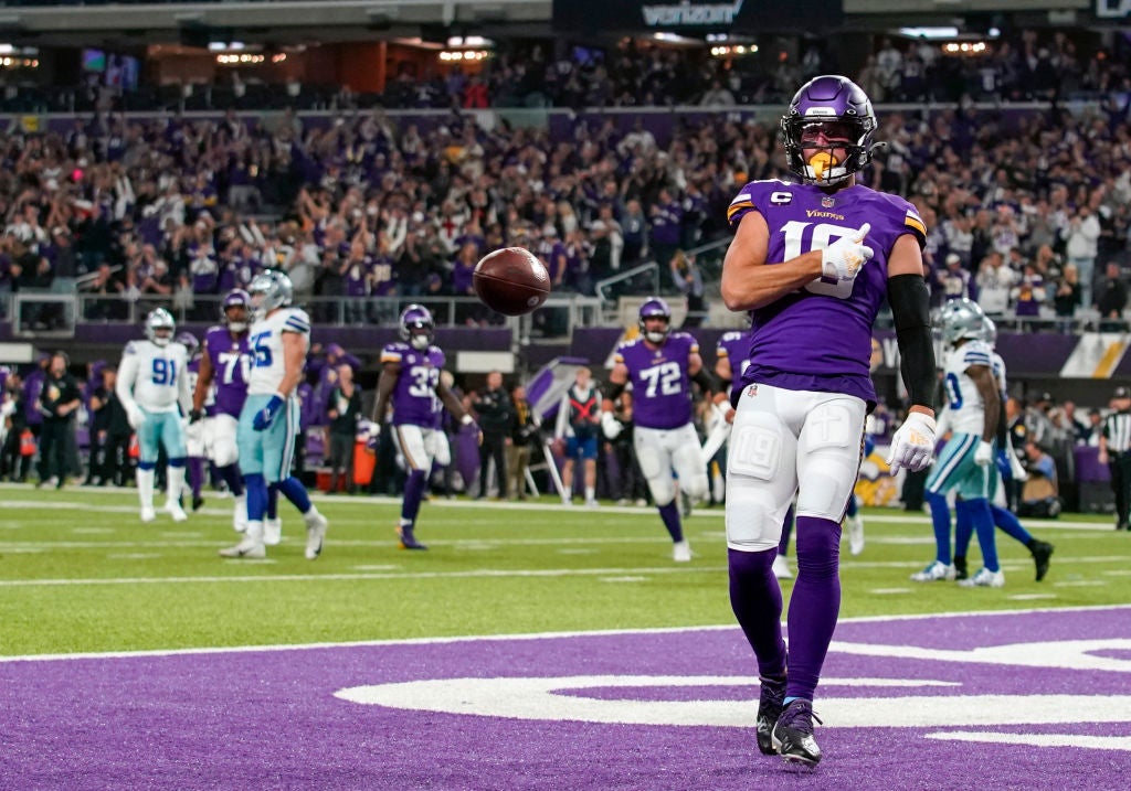 NFL: OCT 31 Cowboys at Vikings 