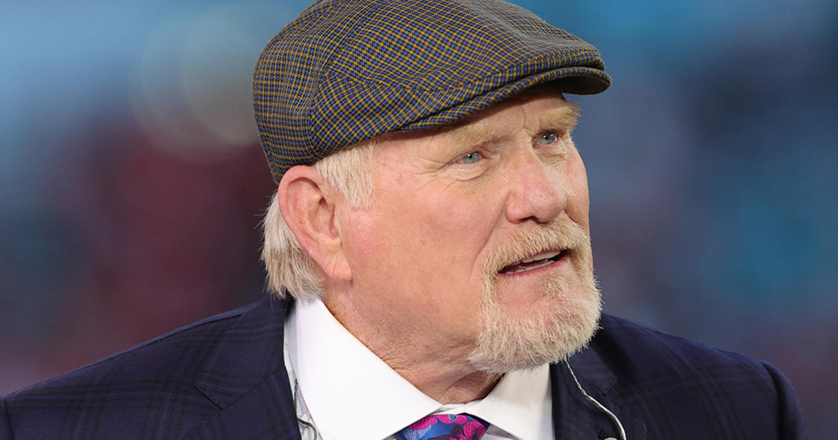 Former Steelers quarterback Terry Bradshaw reveals he's battled cancer over last year
