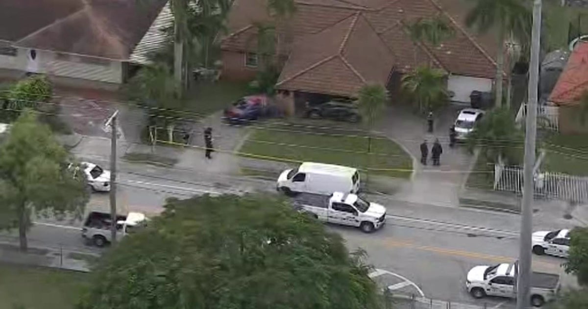 Hialeah Police: Man Injured In Armed Robbery, 3 Suspects Approached ...